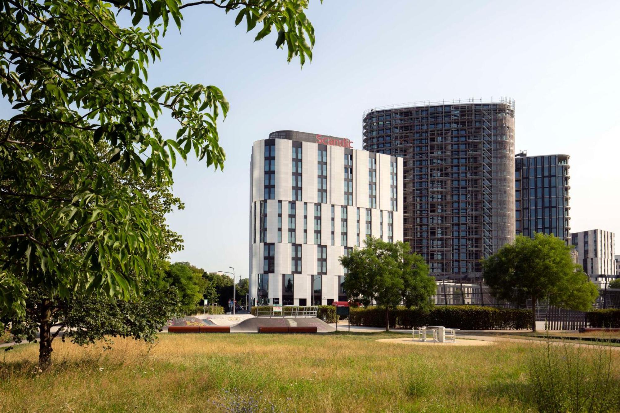Scandic Frankfurt Hafenpark Francfort-sur-le-Main Extérieur photo